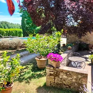 https://bb-palazzo-a-merse-loc-palazzo-a-merse-22.it-tuscanyhotel.com