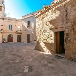 https://bb-demetra-appartamenti.lecce-hotels.com