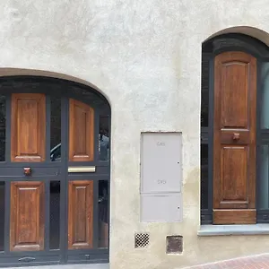 Contemporary Itália