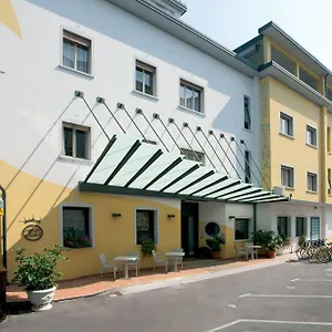 https://hotel-diana-lido-di-jesolo.hotelslidodijesolo.com